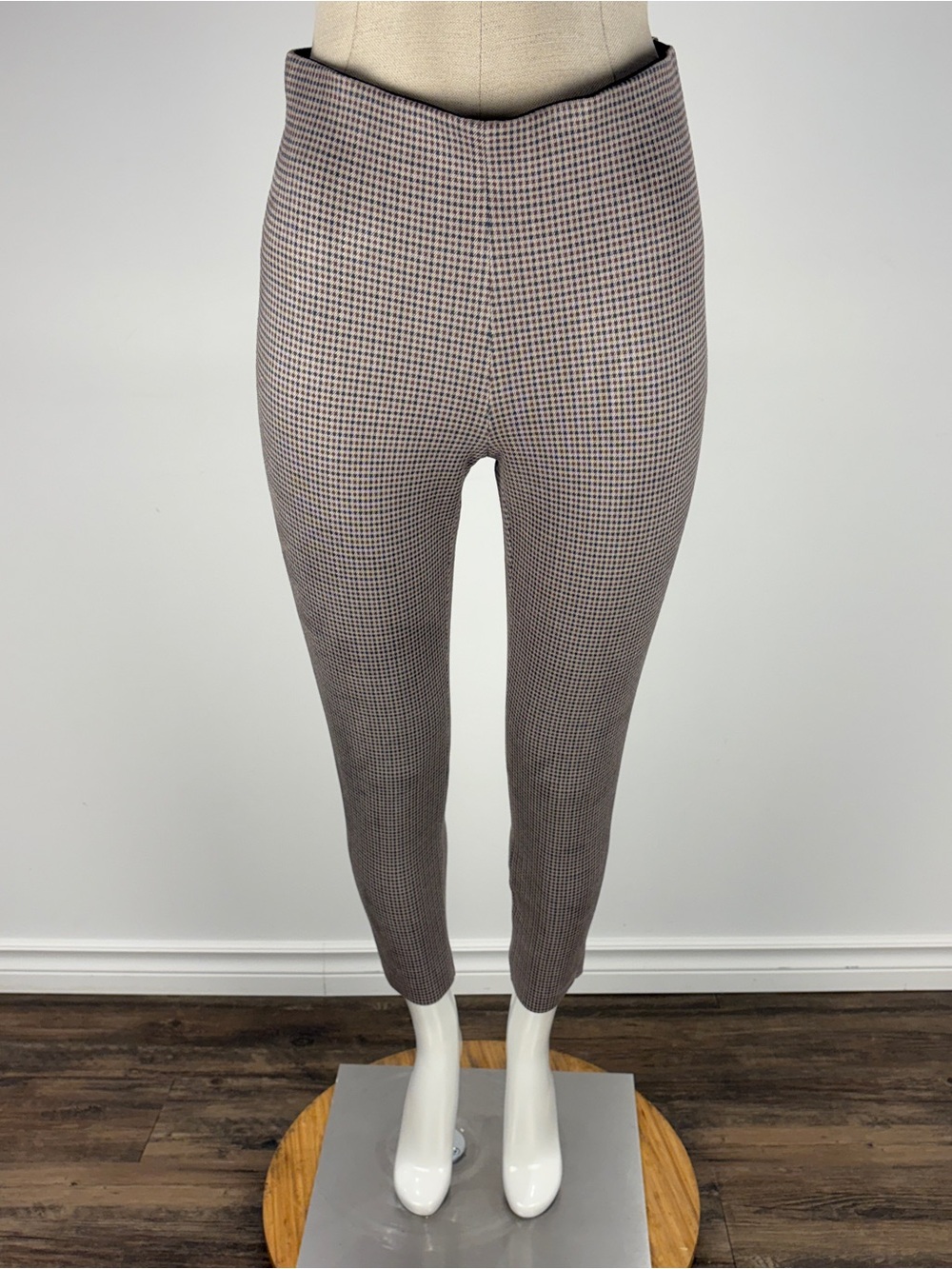 NWT Zara Houndstooth Mid-Rise Plaid Legging Pants M